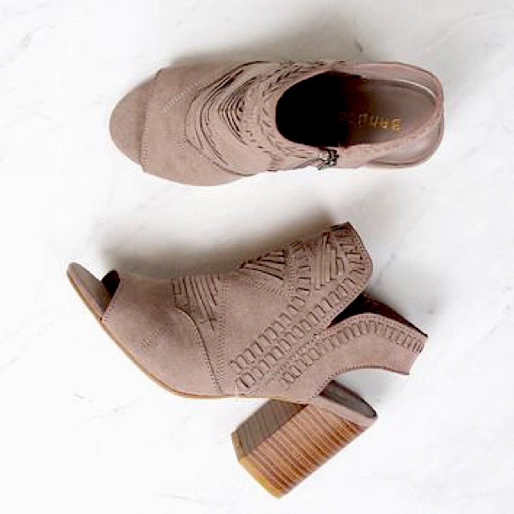 🌵Cut-out Peep Toe Chunk Heel